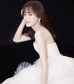 小八卦最新爆料秦岚,神秘男友身份引网友热议